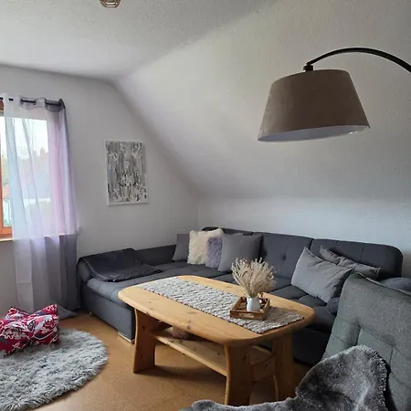 Grosse 4-personen-wohnung Mit 3 Schlafzimmern & Parkplatz Ruhig Gelegen * Hagen im Bremischen